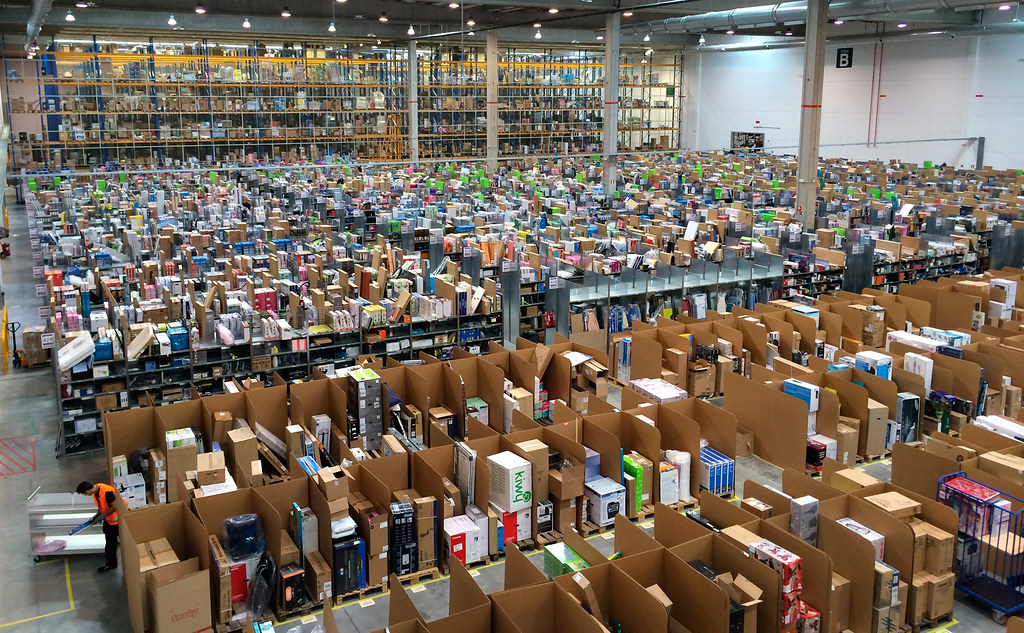 Amazon Factory Direct: La Nueva Apuesta del Gigante del E-commerce para conquistar el mercado de descuentos